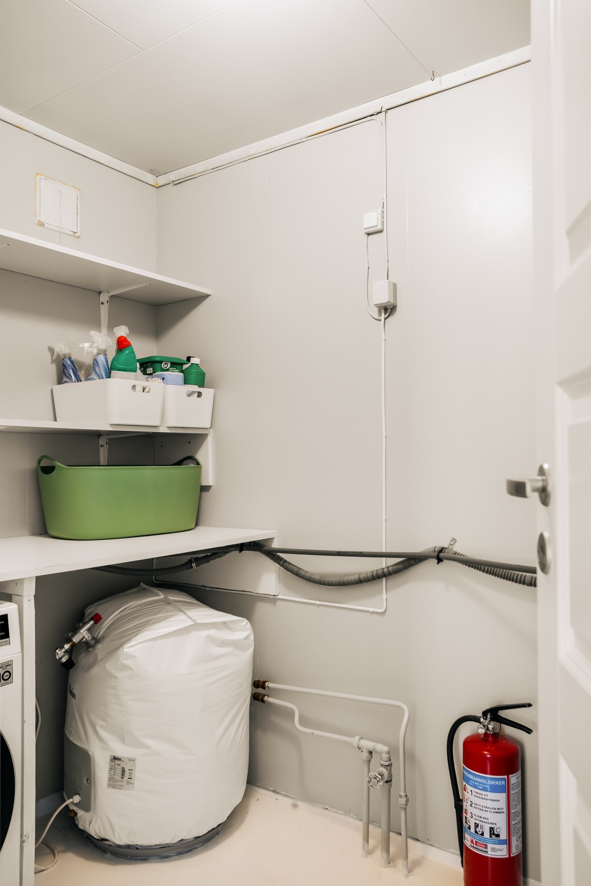 Vaskerom Galleribilde