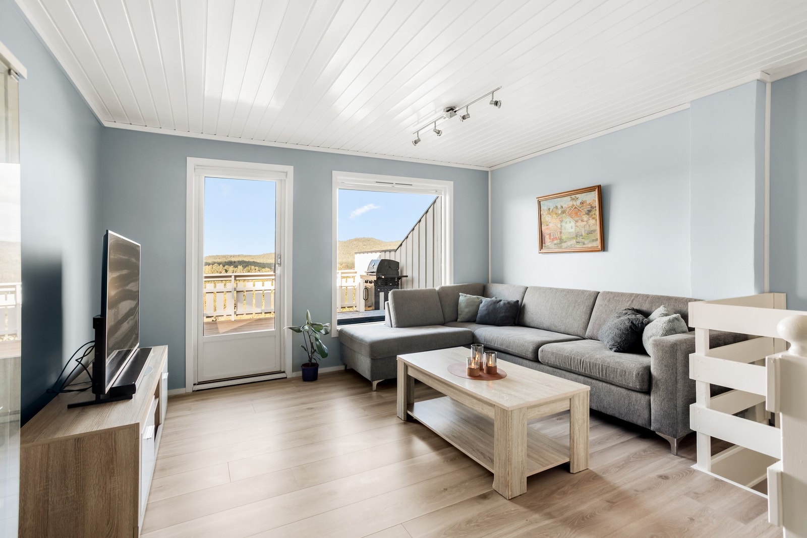 Innholdsrikt rekkehus med sentral beliggenhet i rolig område. Galleribilde