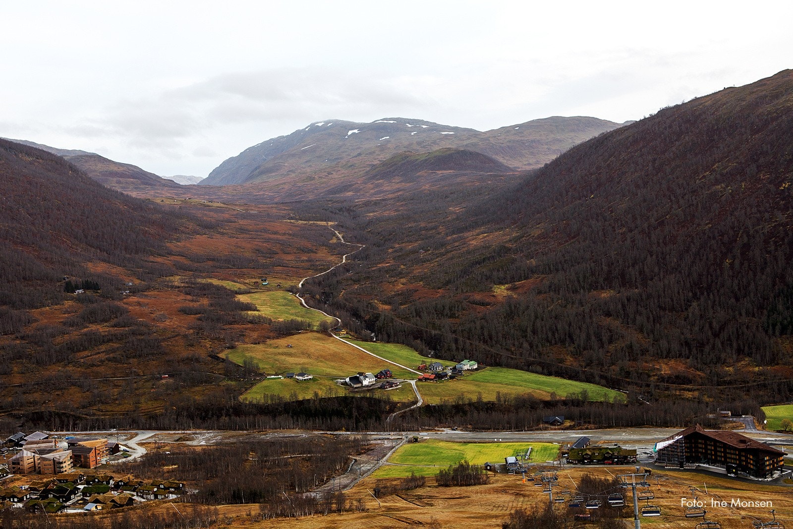 Høst i Myrkdalen Galleribilde