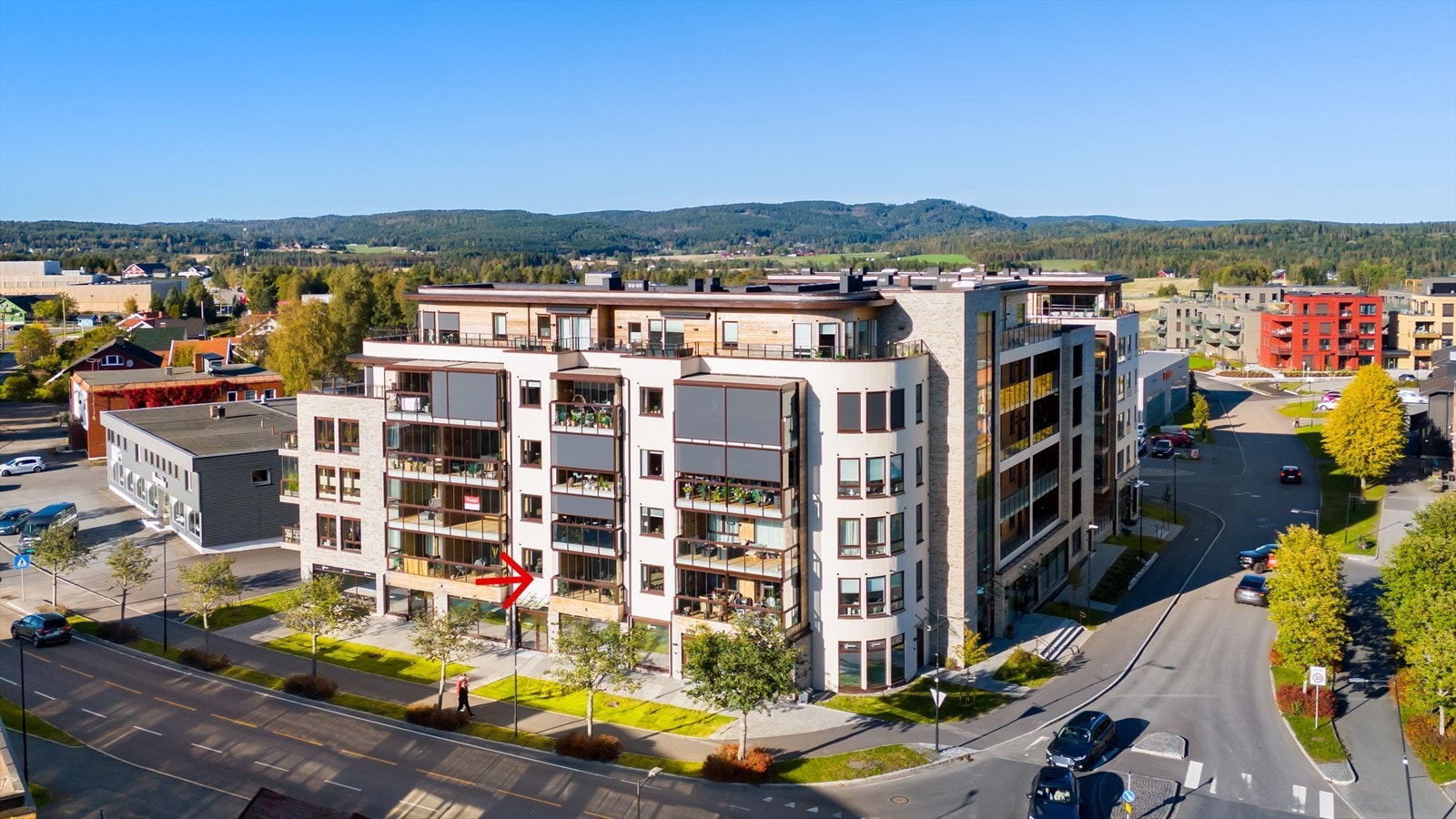 Nordvik Eiendom v/ Henrik Larsen har gleden av å presentere Senterveien 2! Galleribilde