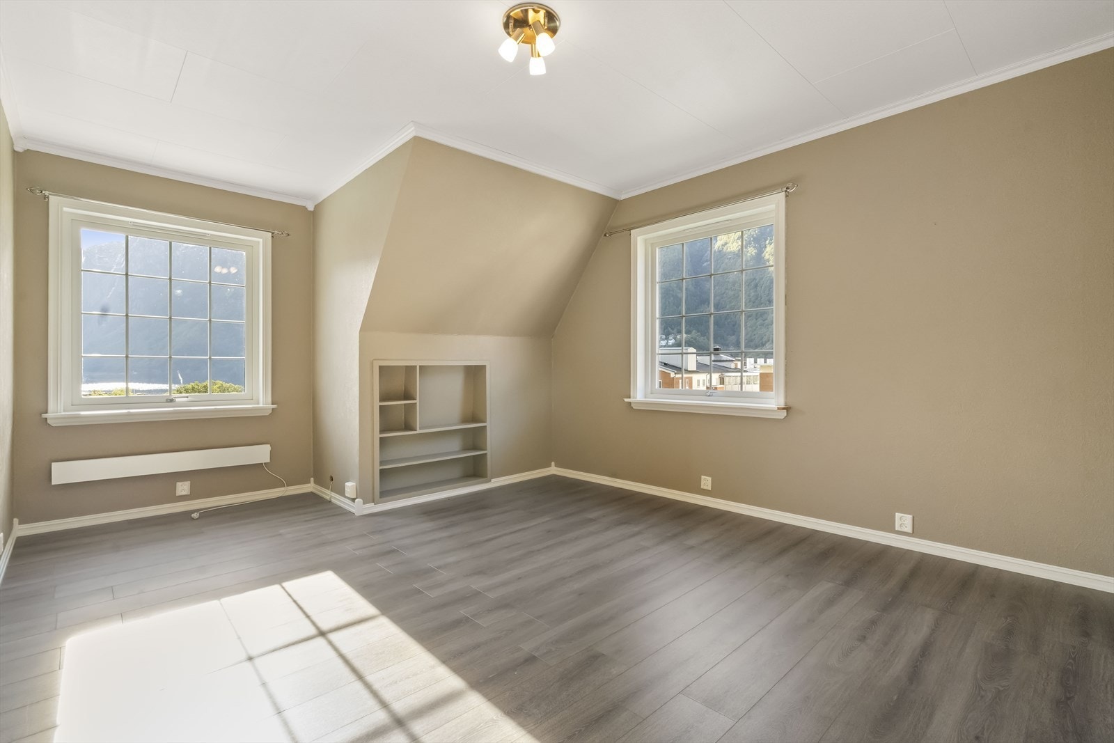 Soverom 2.etg. Galleribilde