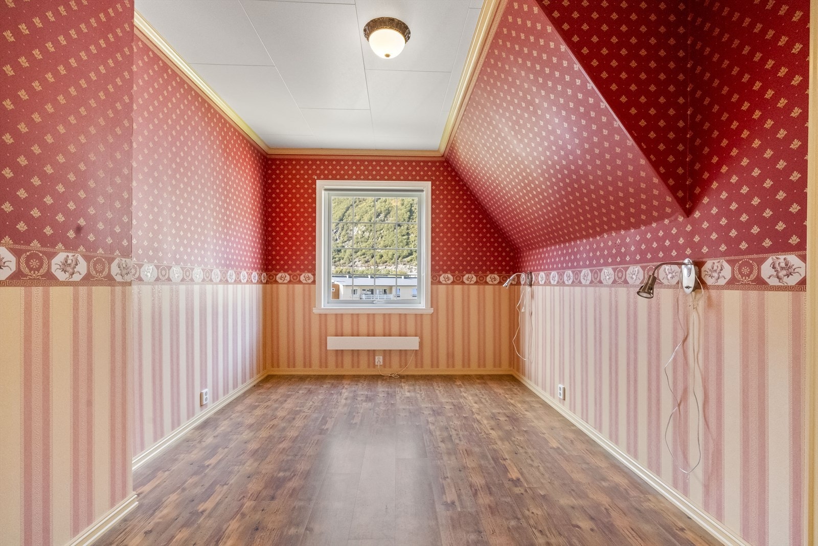 Soverom 2.etg. Galleribilde