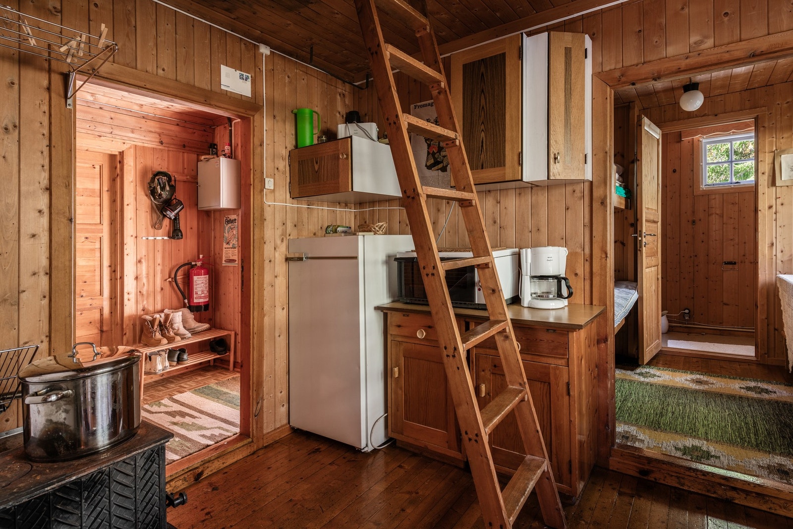 Stige opp til hemsen. Galleribilde