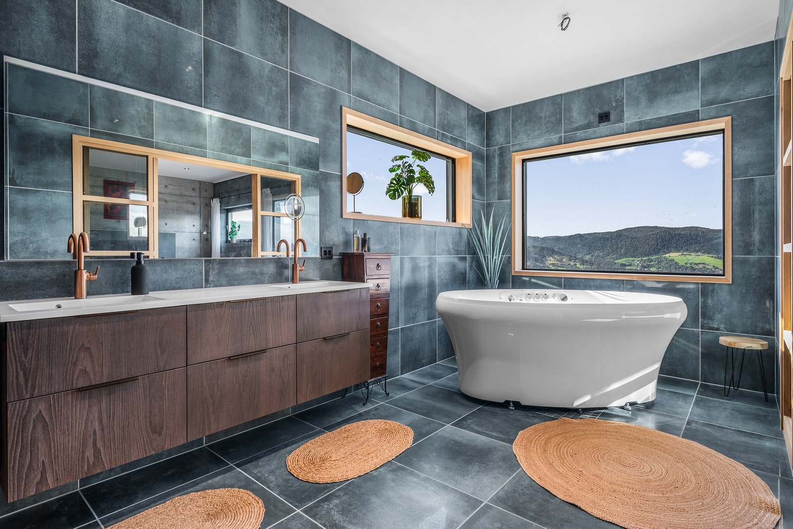 Bad i 2. etasje Galleribilde