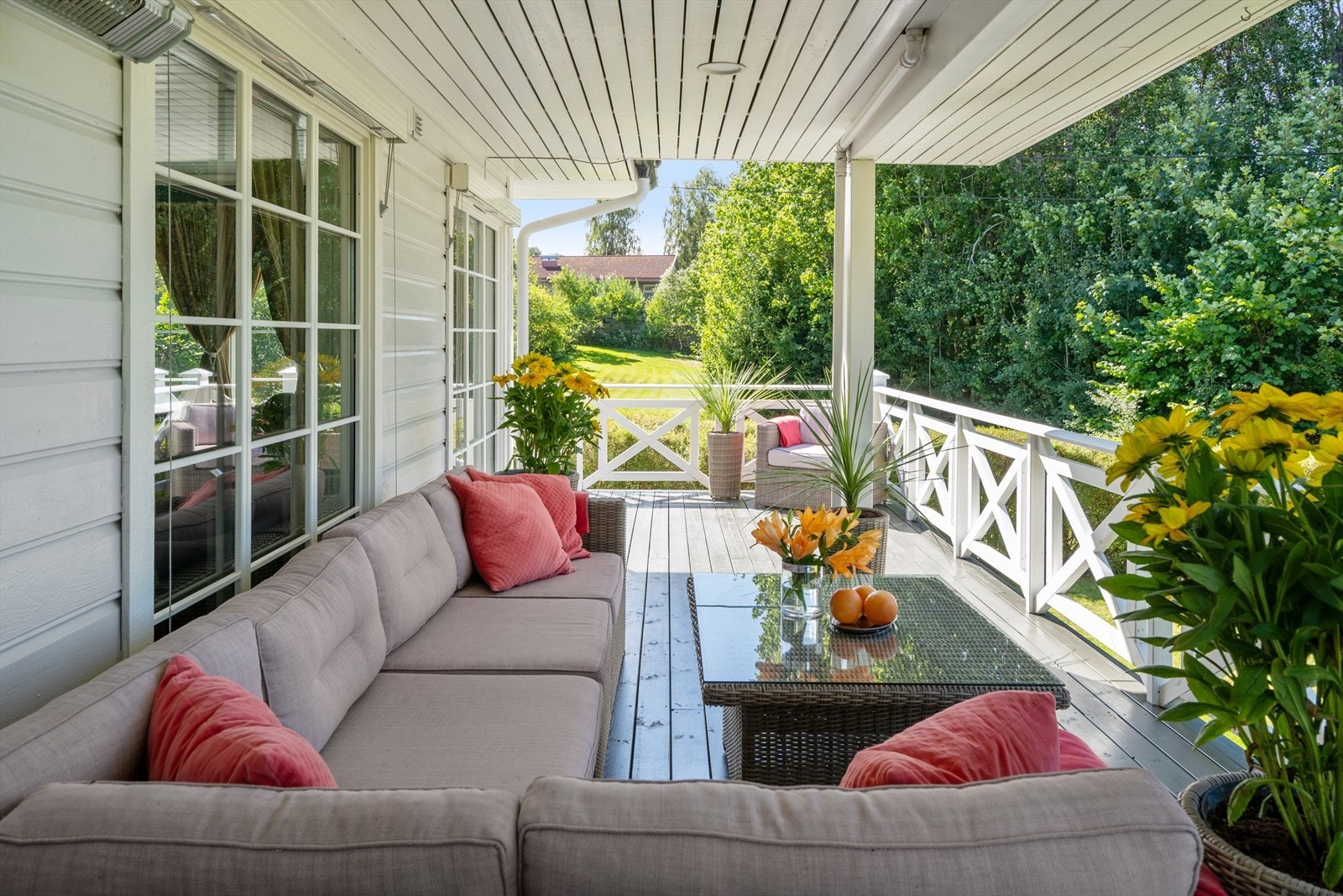 Overbygget terrasse. Galleribilde