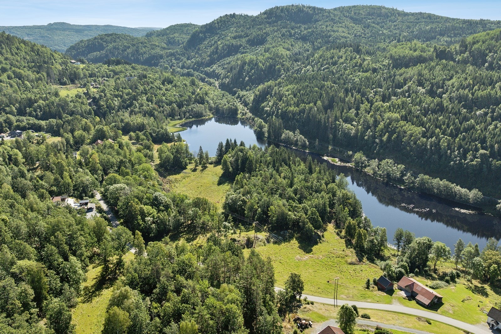 Stille og landlig beliggenhet Galleribilde