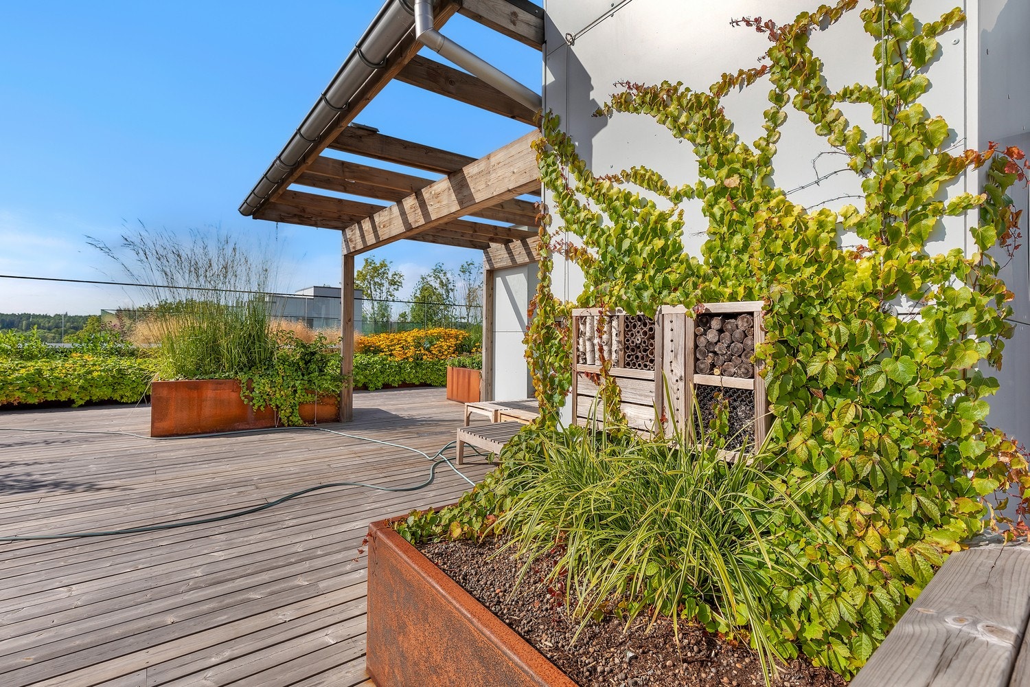 Takterrassen er en flott opparbeidet oase. Galleribilde