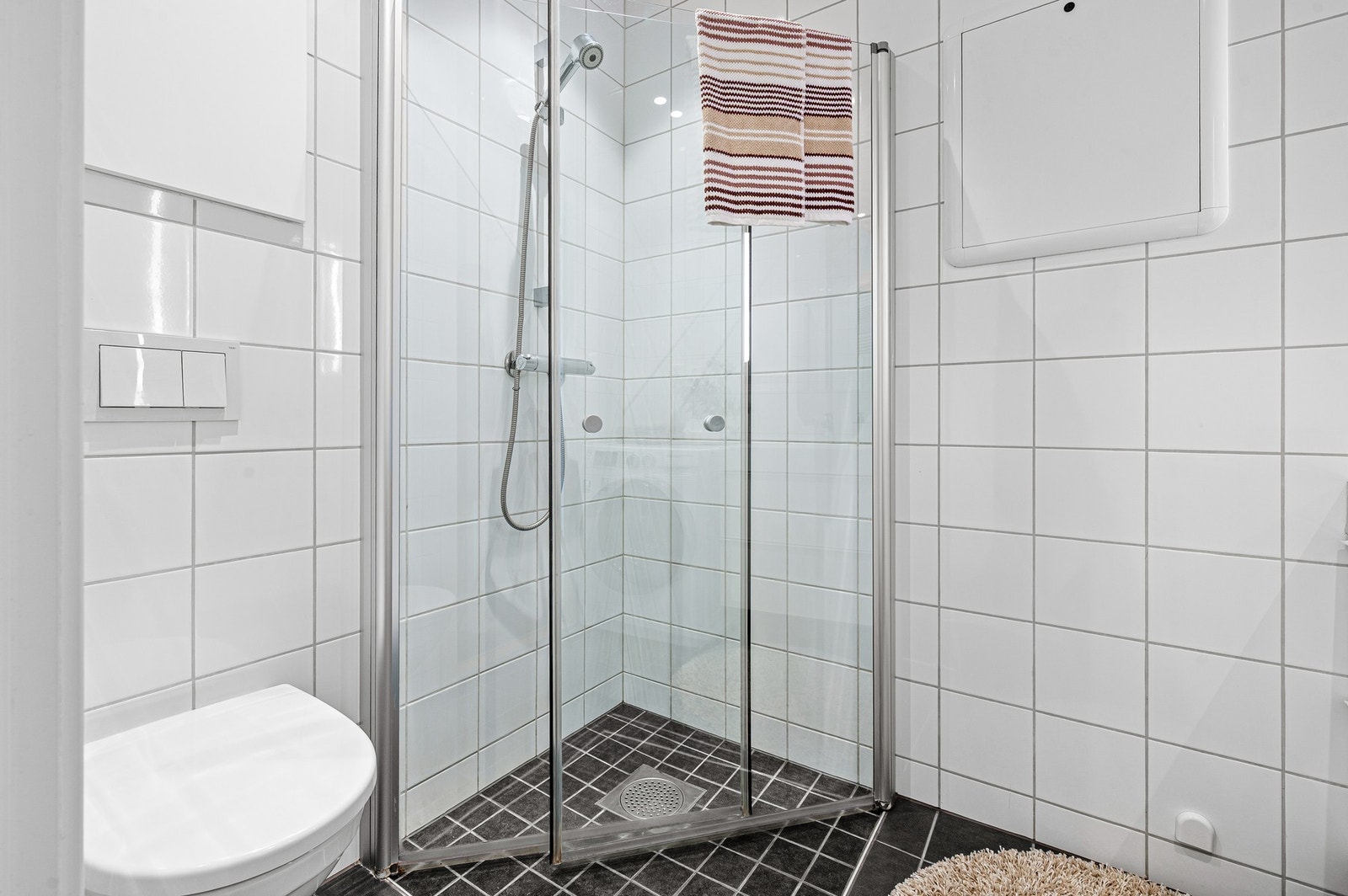 Det er varmekabler i gulv. Galleribilde