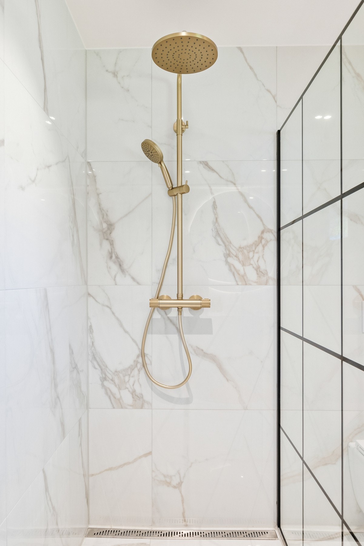 Smakfulle detaljer som gir en varm og personlig atmosfære Galleribilde