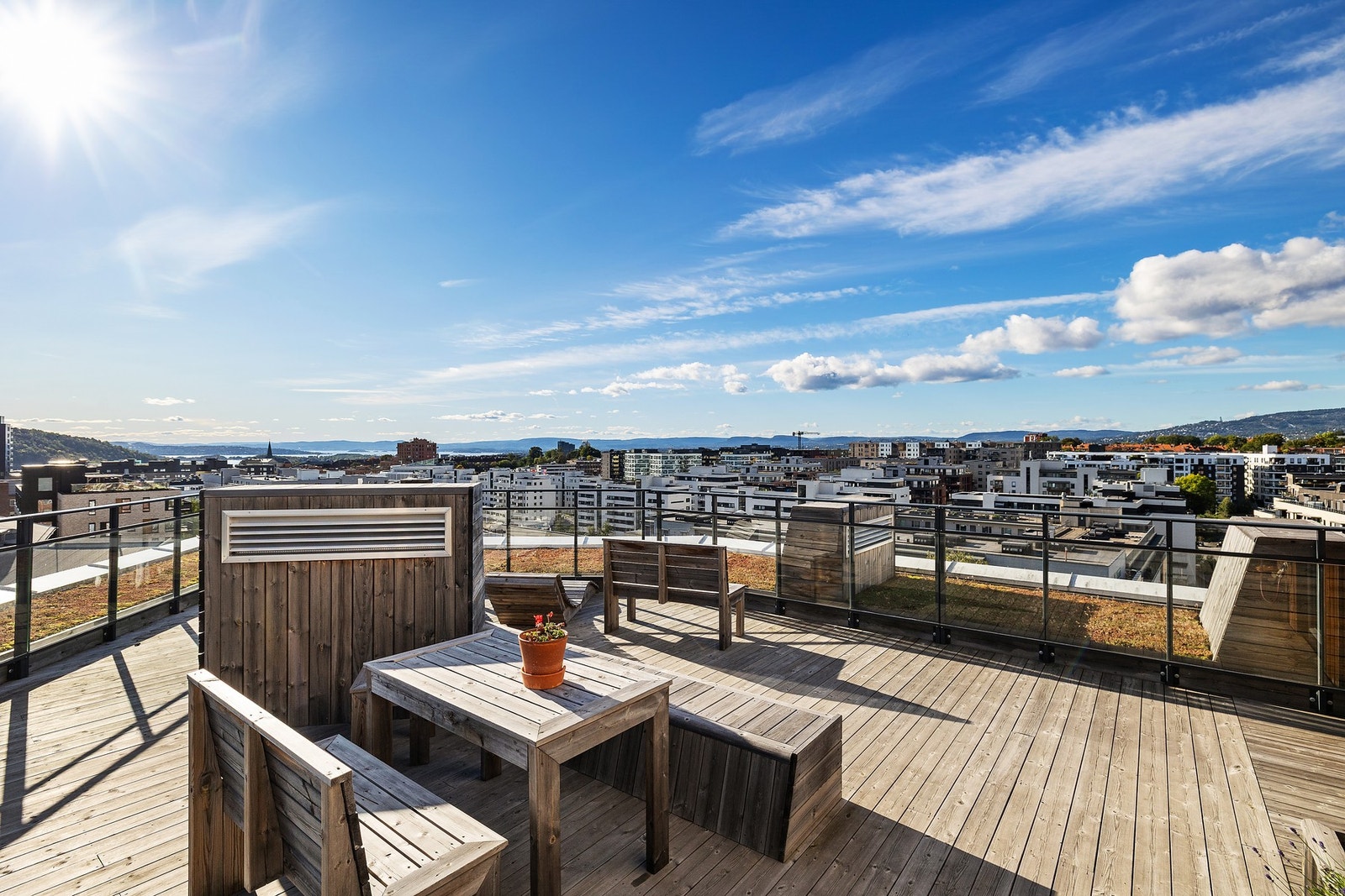 Tilgang til herlig felles takterrasse Galleribilde
