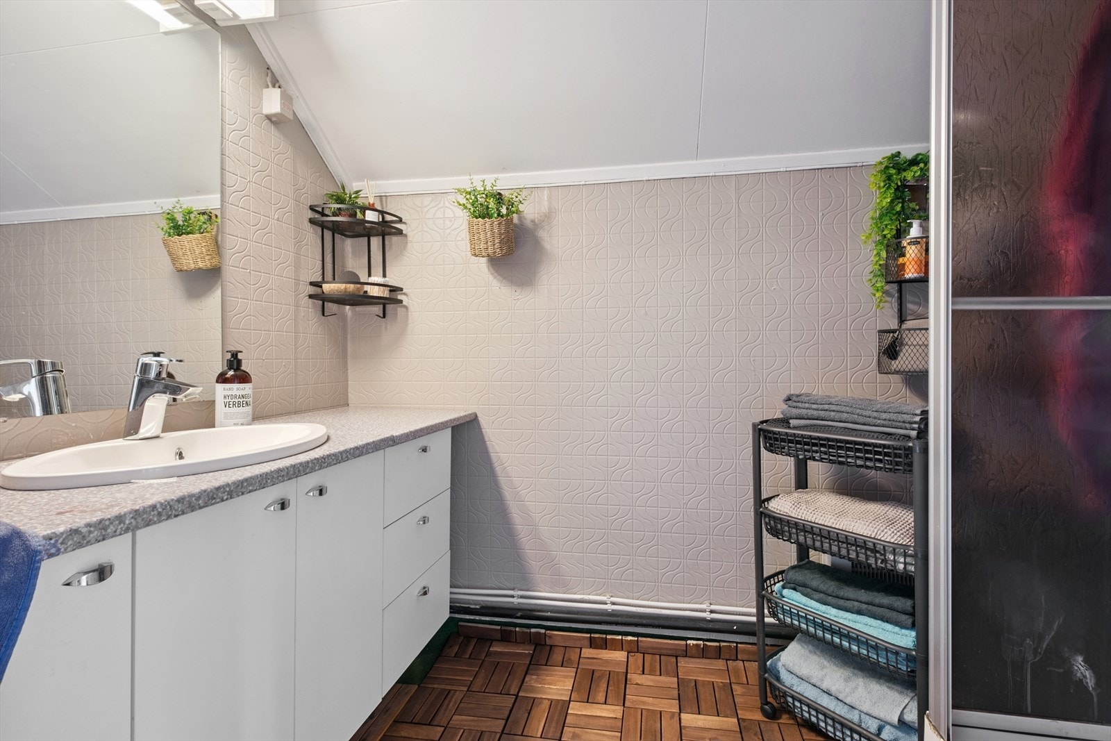 Bad i 2. etasje Galleribilde