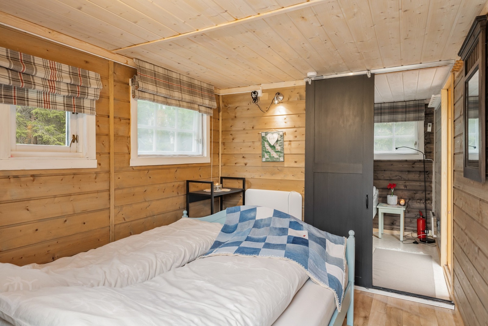 Koselig anneks med to innredede soverom. Perfekt for gjester eller familie! Galleribilde