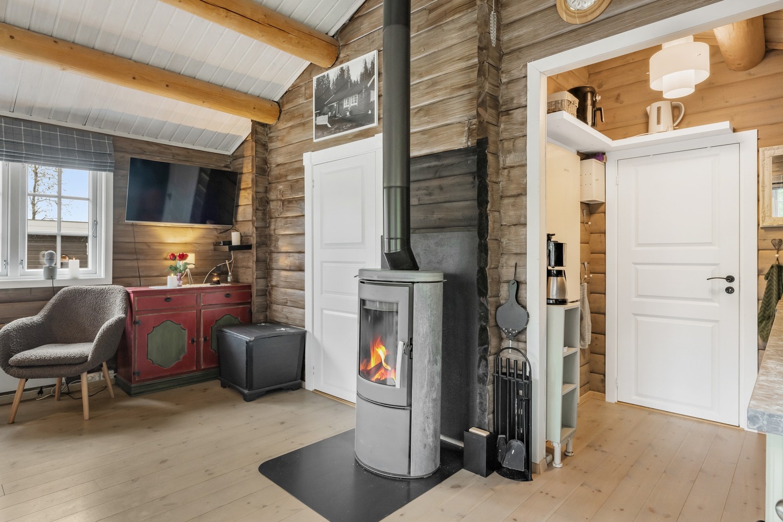 Nye PVC-vinduer og innerdører fra 2022. Vedlikeholdsfritt og energieffektivt Galleribilde