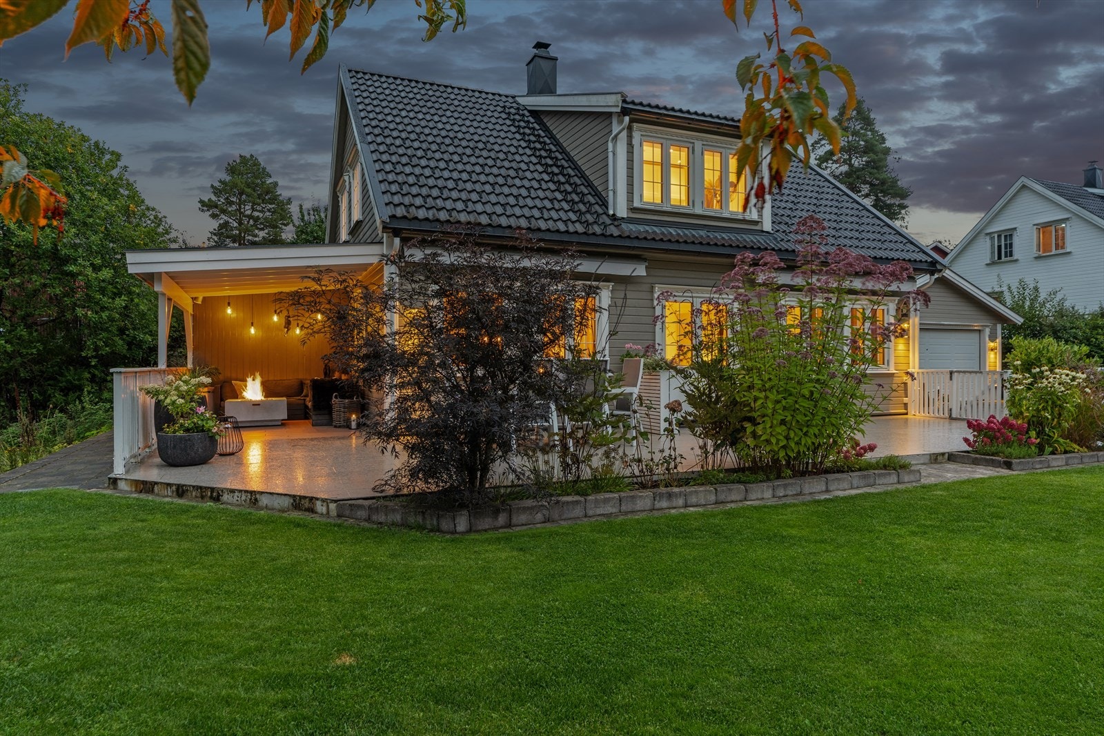 Kveldstemning. Galleribilde