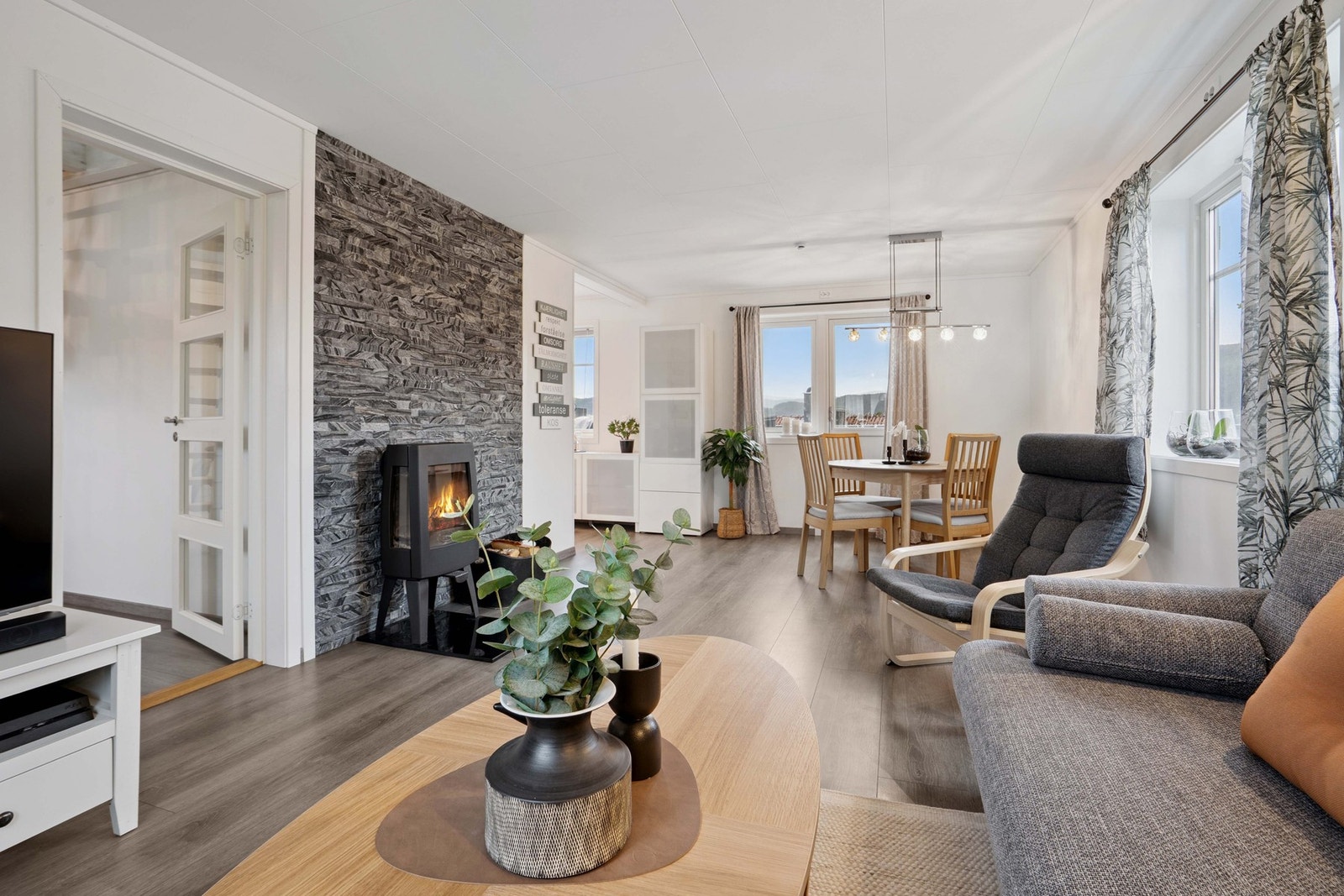 Modernisert og flott 3-roms leilighet! Galleribilde