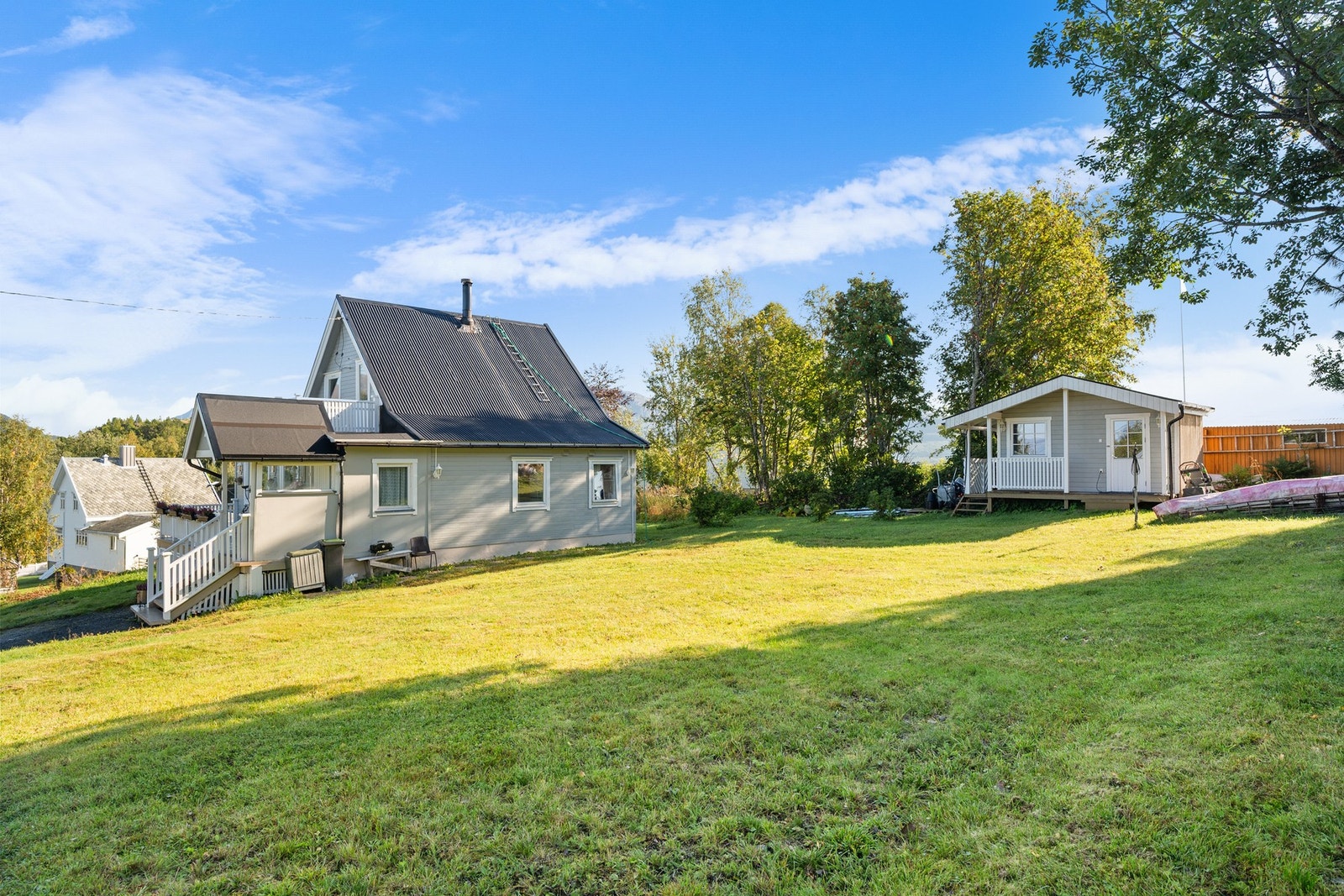 Stor og solrik eiendom perfekt for familieliv! Galleribilde