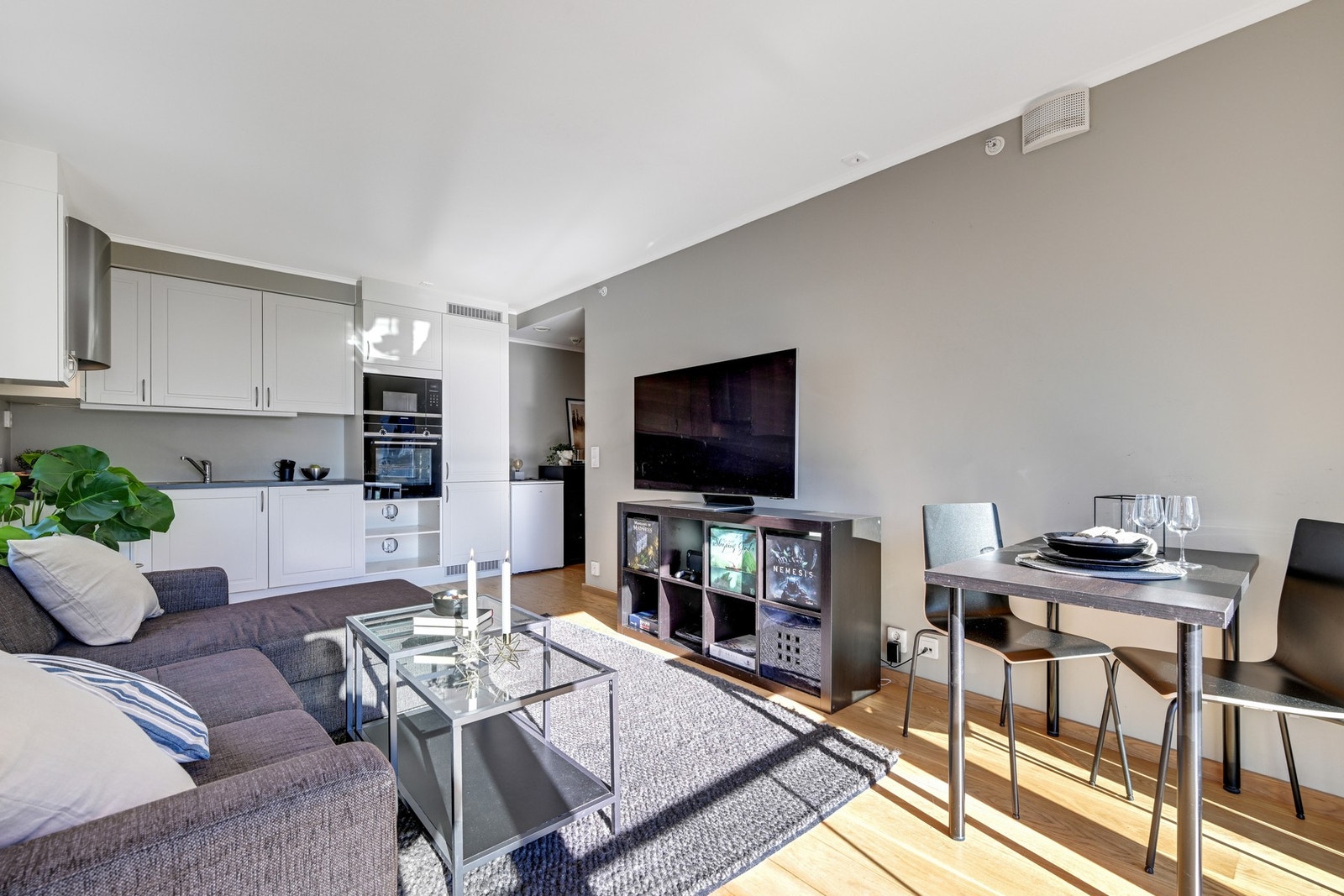 Leiligheten er perfekt for bl.a. førstegangskjøpere, studenter, "godt voksne" eller utleie. Galleribilde