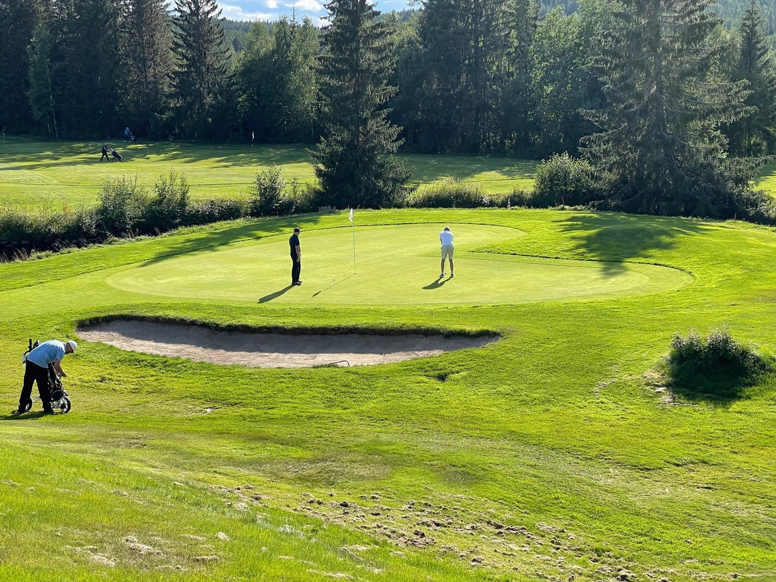 Privat bilde fra golfbanen, som ligger like i nærheten av fritidsboligen. Galleribilde