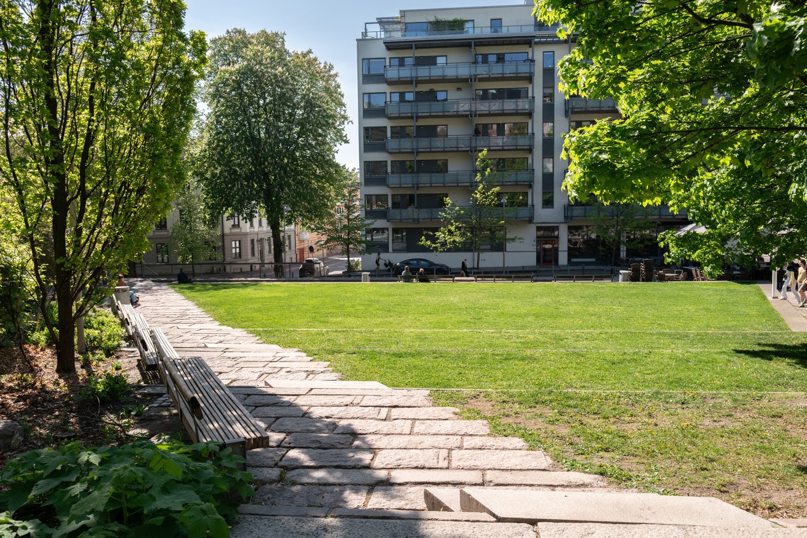 I Pilestredet Park er det flere store grøntområder. Galleribilde