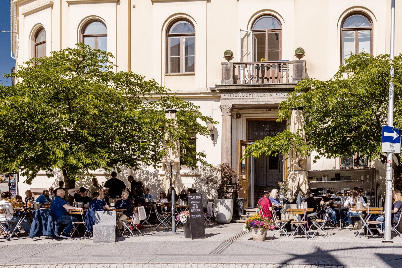 På St. Olavs plass finner du både flere hyggelige kafeer og restauranter. Galleribilde