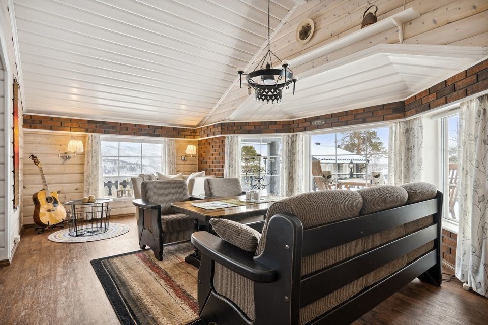 Flott sittegruppe hvis en har behov for å trekke seg litt tilbake. Galleribilde