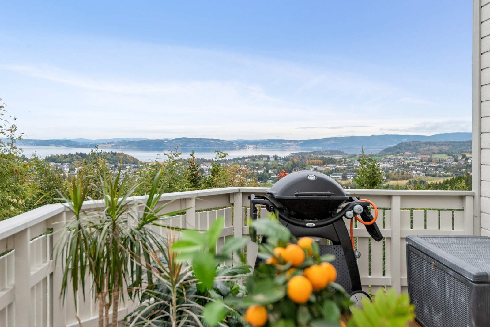 Kort vei til barnehage og barneskole fra boligen. Galleribilde