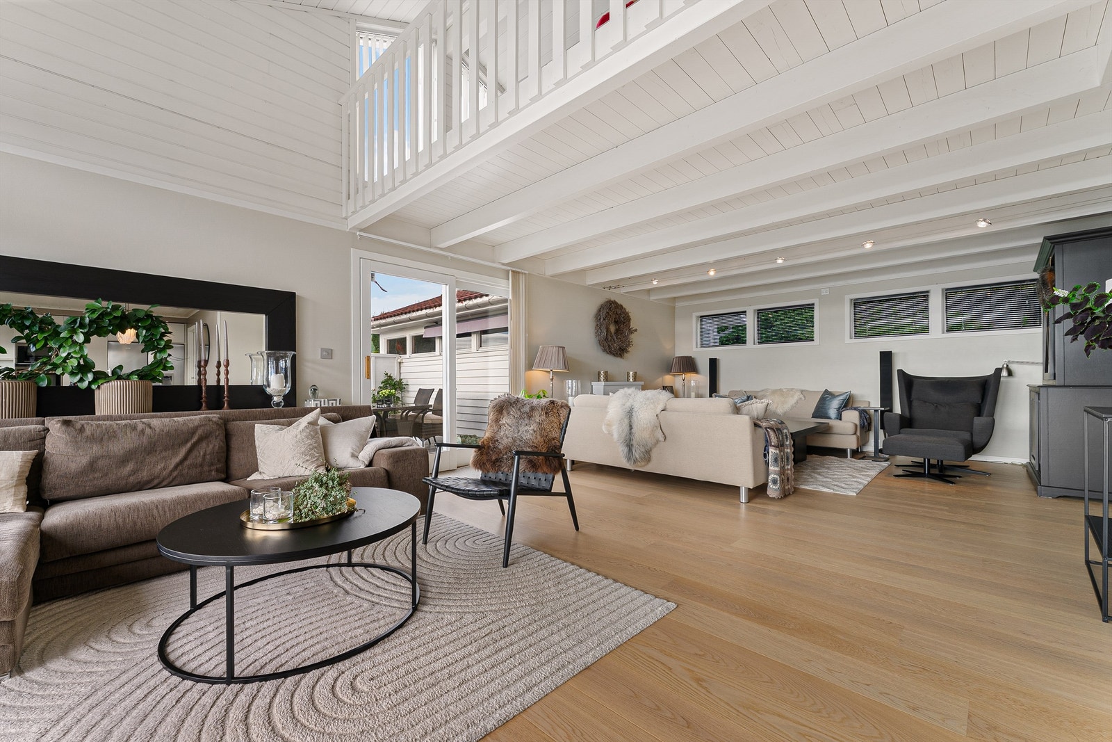 Møremegling ved Brynjar S. Bergesen har gleden av å presentere Vikebakkvegen 5. Galleribilde