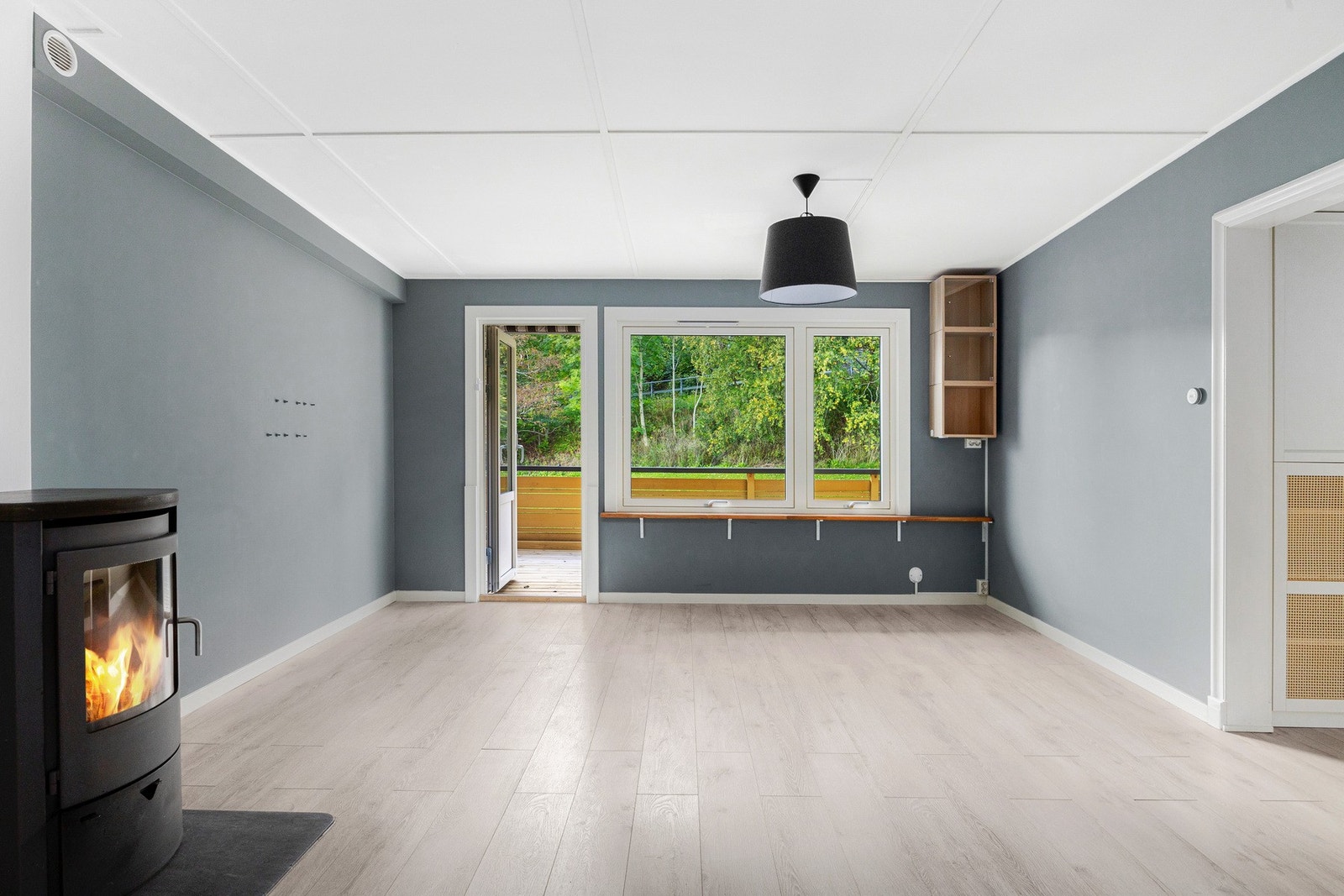 Dette er en lekker 4-roms leilighet beliggende sentralt i Sandvika! Galleribilde