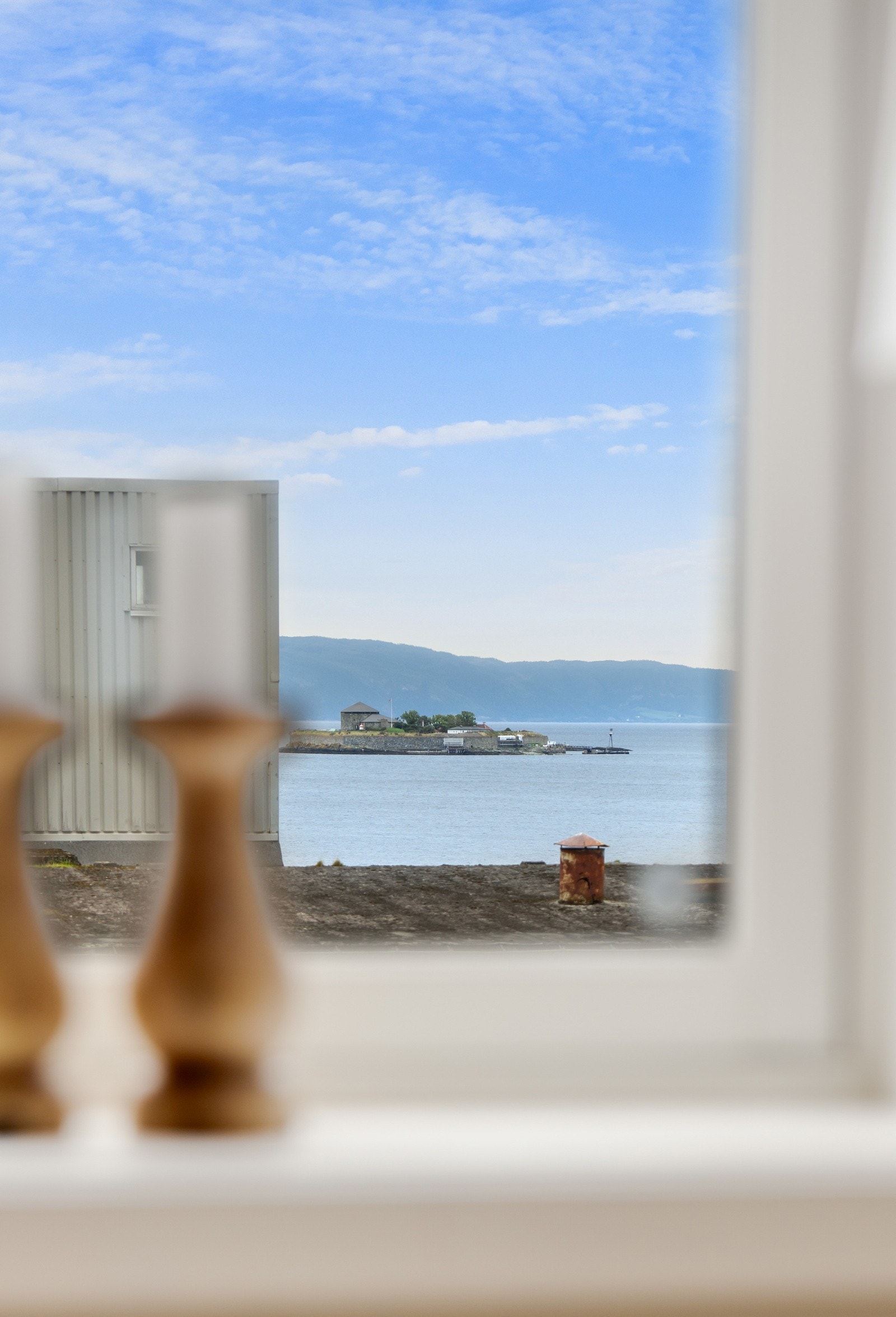 Trondheimsfjorden og Munkholmen danner en vakker utsiktsramme. Galleribilde