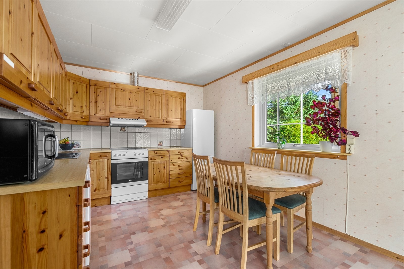 Kjøkken kårbolig Galleribilde