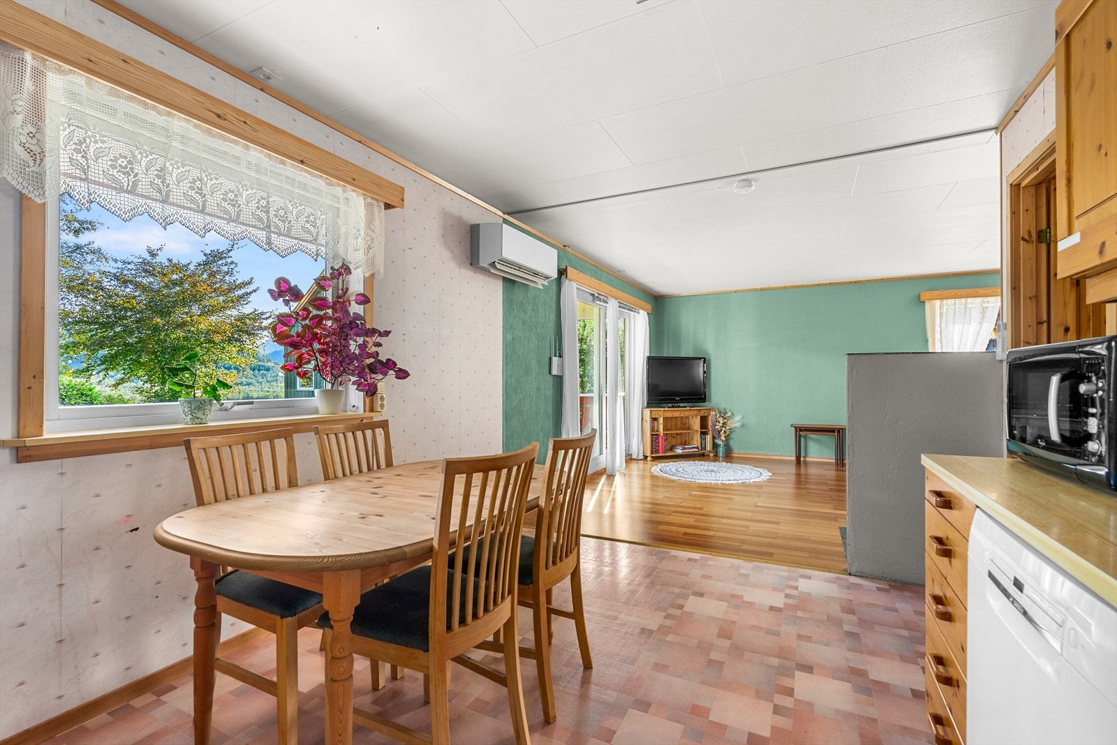 Kjøkken kårbolig Galleribilde