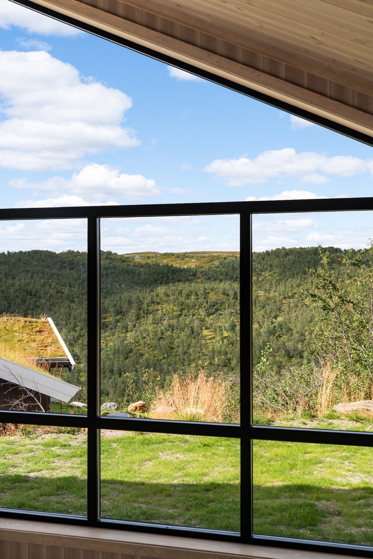 Utsikten fra stuen. Galleribilde