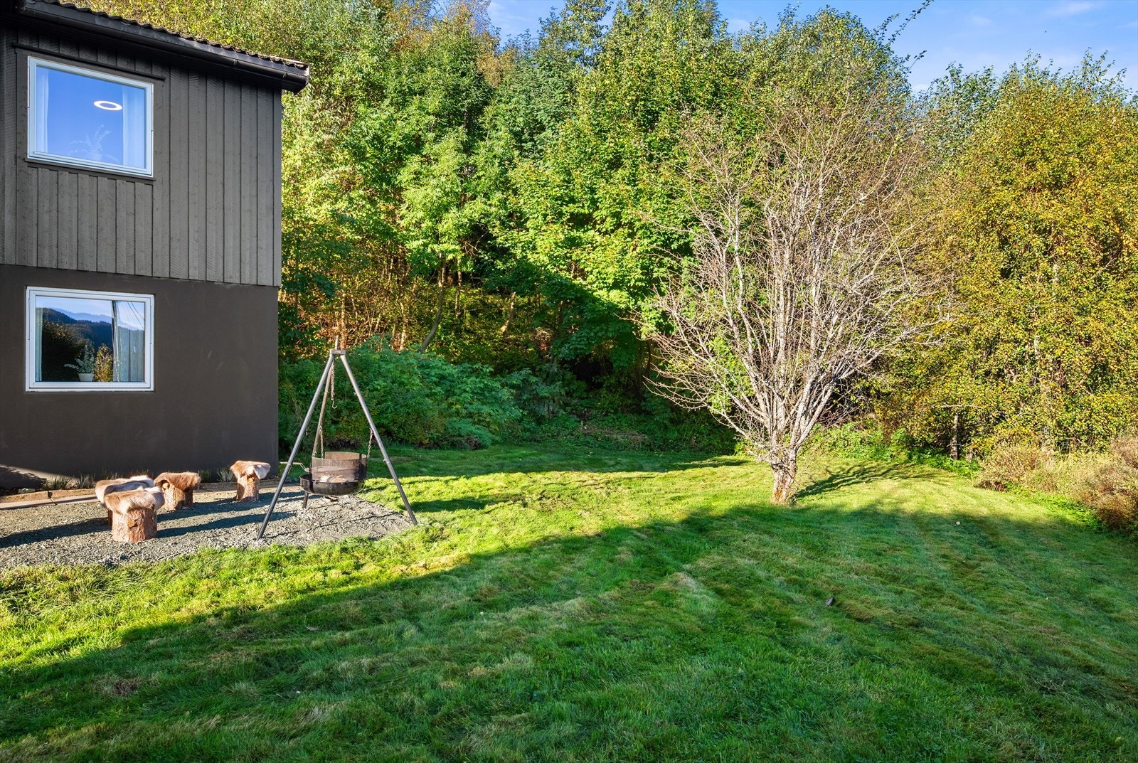 Tomt med grense til friarealer Galleribilde