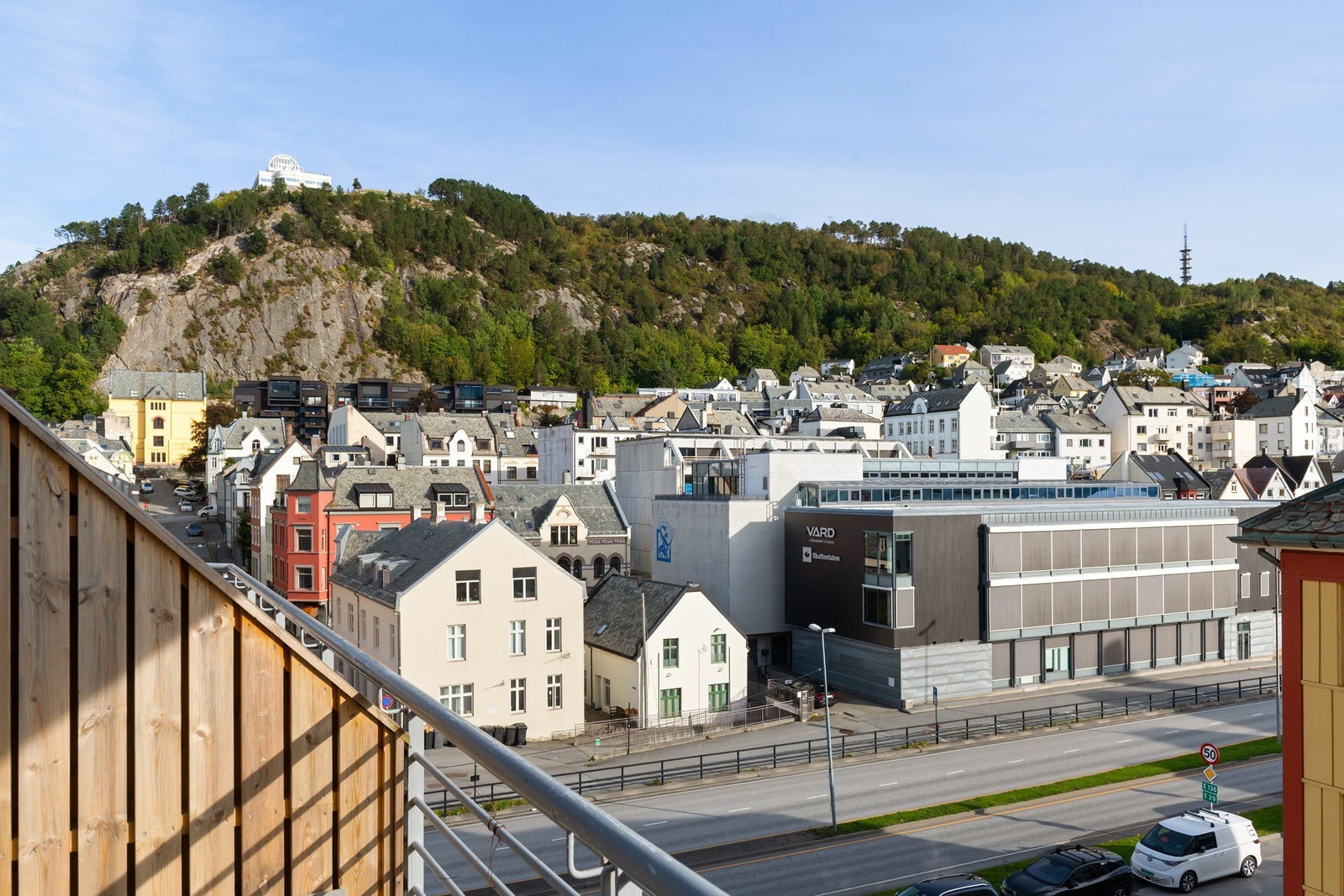 Nydelig utsikt mot Fjellstua Galleribilde