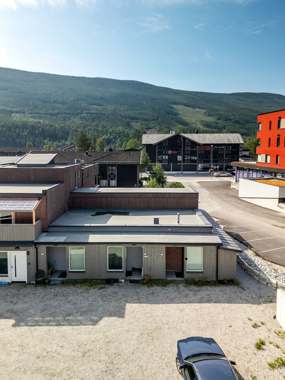 Det medfølger 1 parkeringsplass. Galleribilde