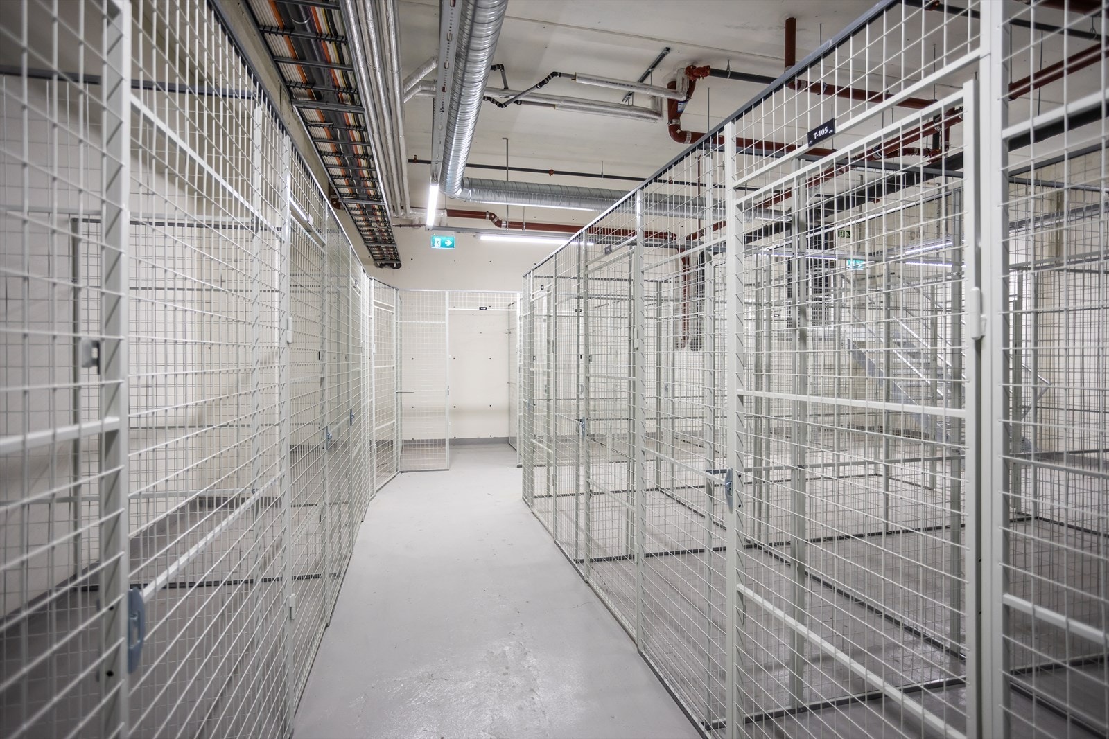 Ekstern bod i felles, lukket bodanlegg. Galleribilde