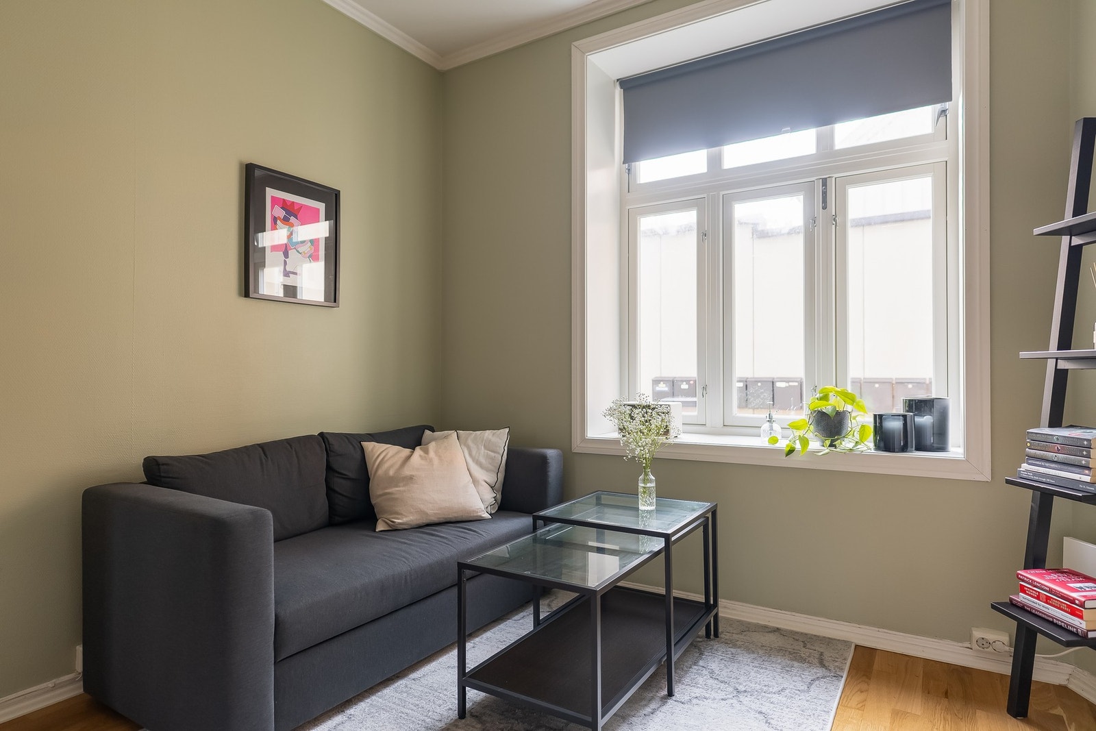 Åpen stue-/kjøkkenløsning på 10 kvm. Galleribilde