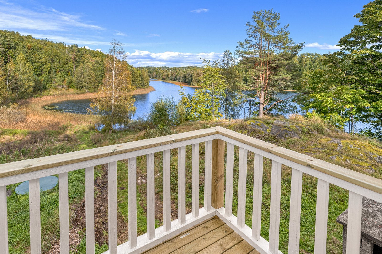 Rommet har også balkong. Galleribilde