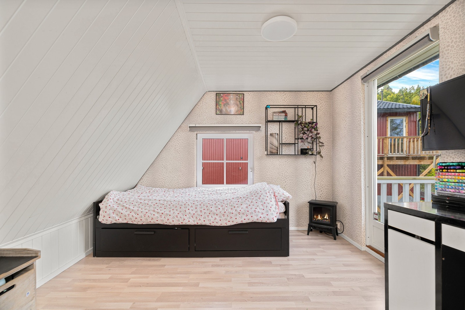 Soverom 2 har også en god størrelse. Galleribilde