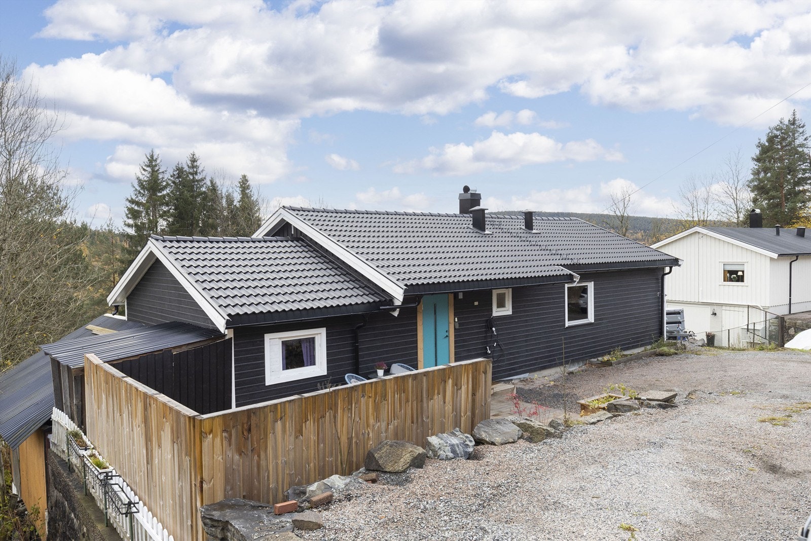 Påkostet og oppgradert enebolig med solrik beliggenhet Galleribilde