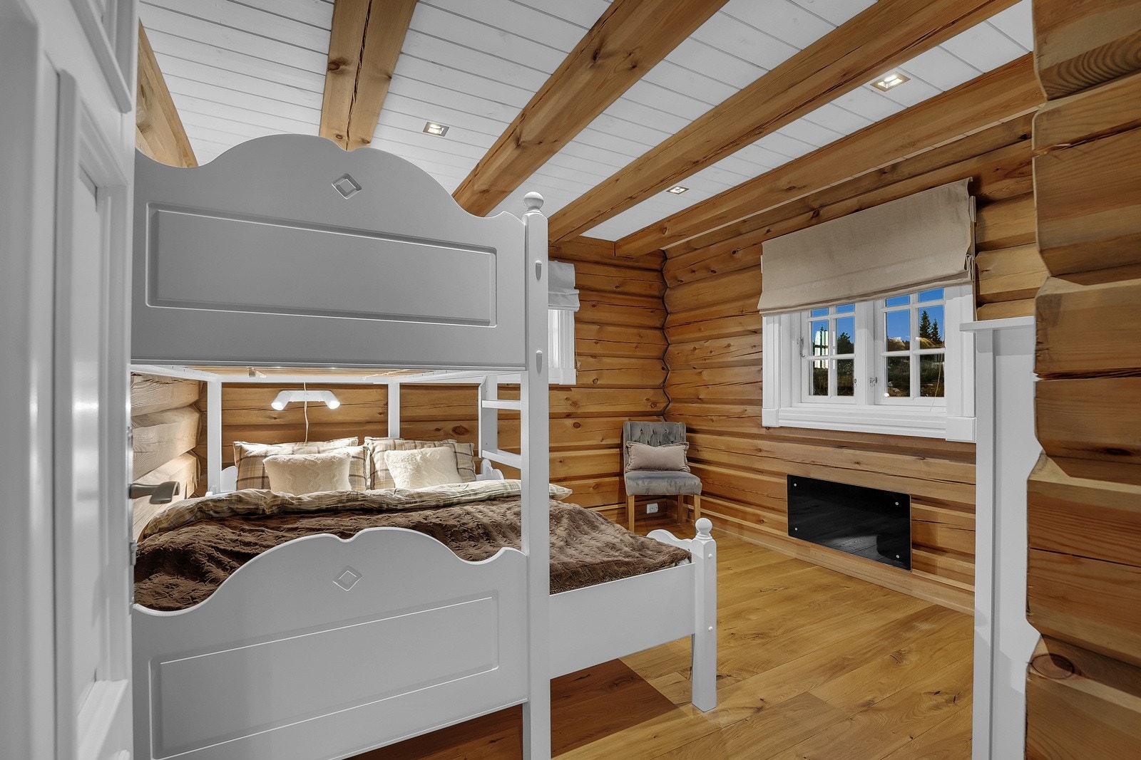 Soverom 2 har god plass til familiekøye. Galleribilde