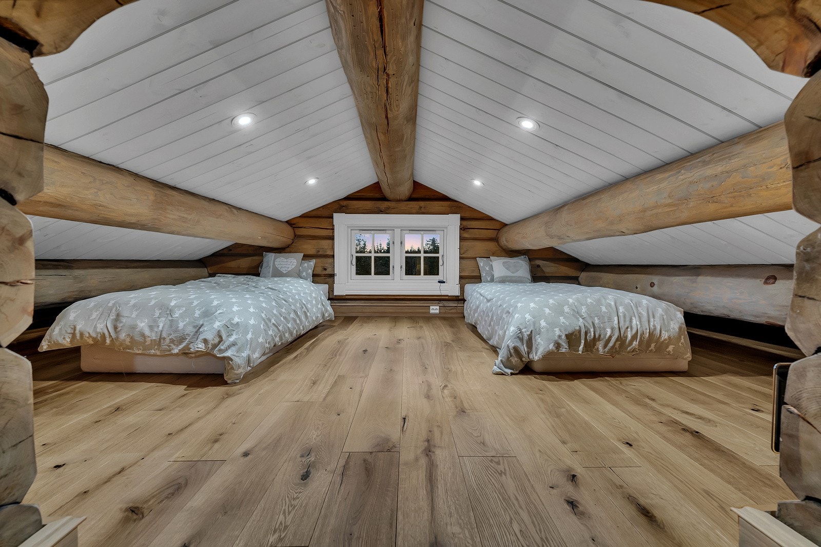 Hems har god plass, her innredet med senger. Galleribilde