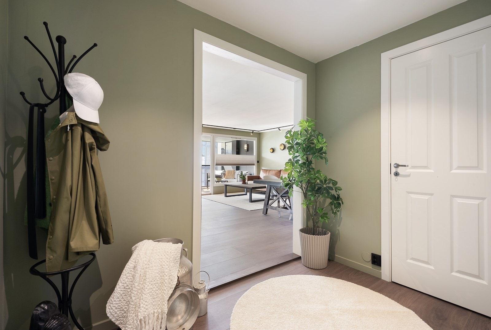 Gang i flotte fargetoner. Galleribilde