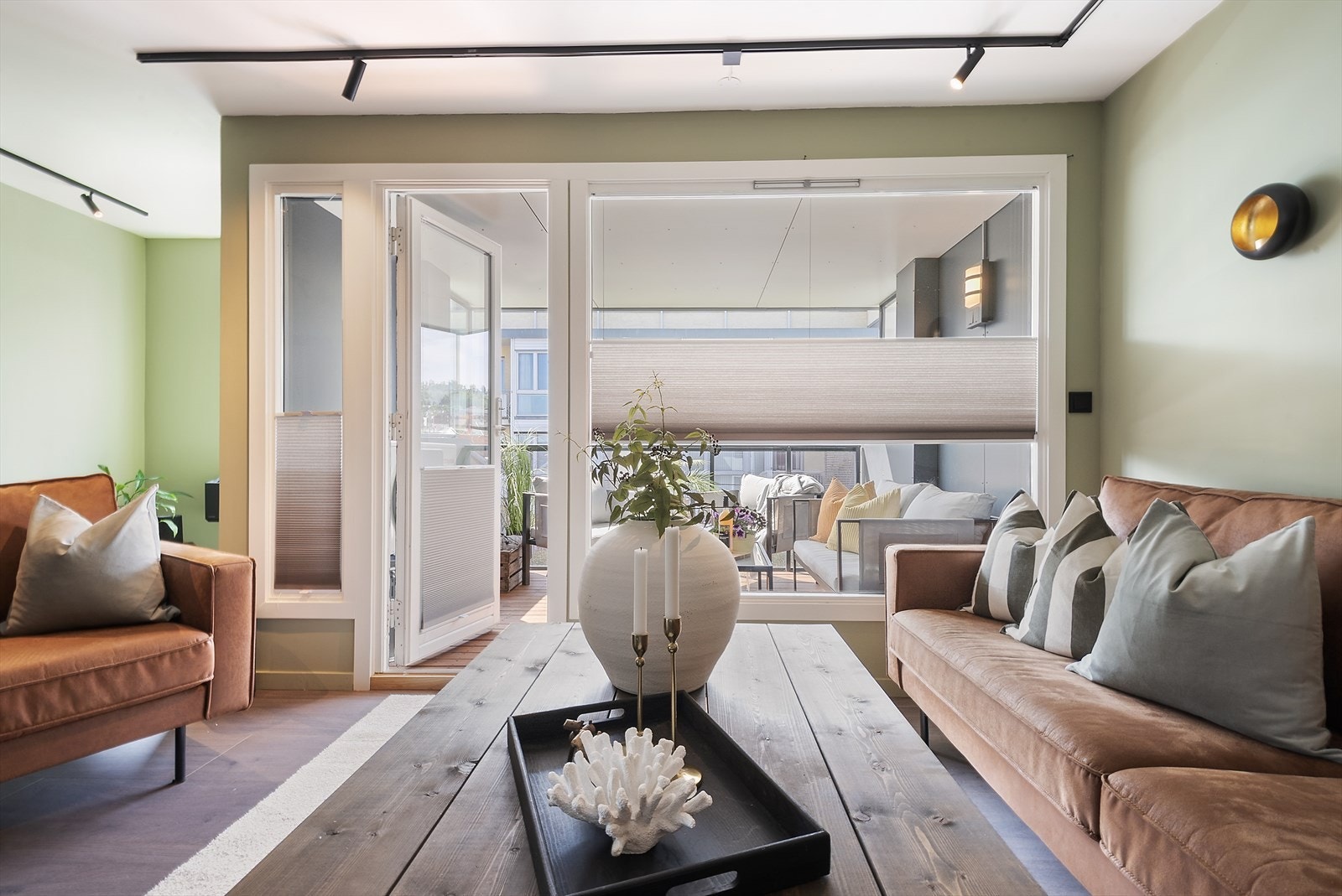 Utgang til veranda. Galleribilde