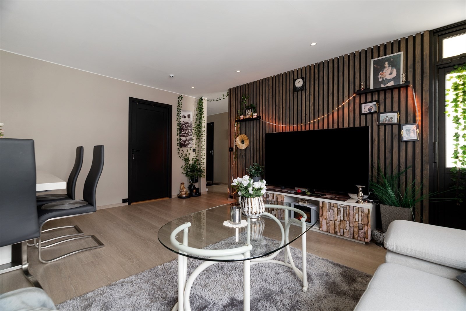 Velkommen til Saupstadringen 33D og en lekker 2-roms med attraktiv beliggenhet på Heimdal! Galleribilde