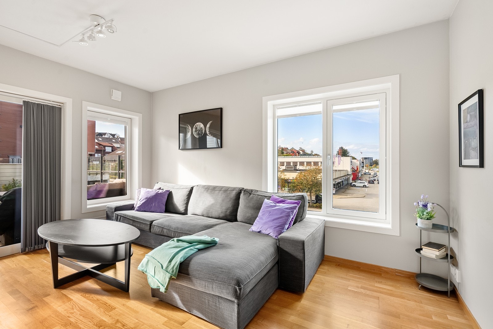 Å være på enden betyr mer lys inn i leiligheten. Galleribilde