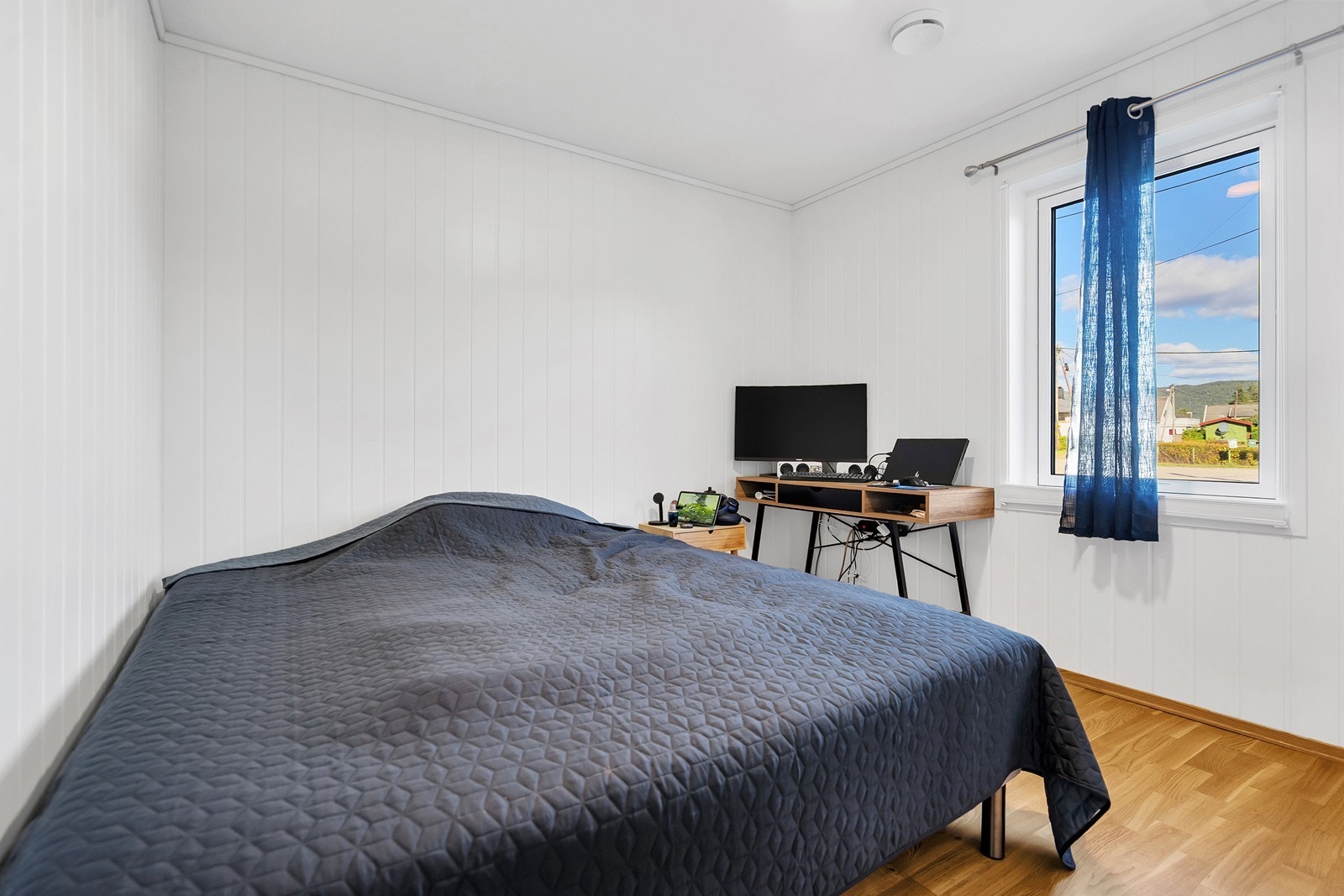 Soverom 1 i 1.etasje Galleribilde