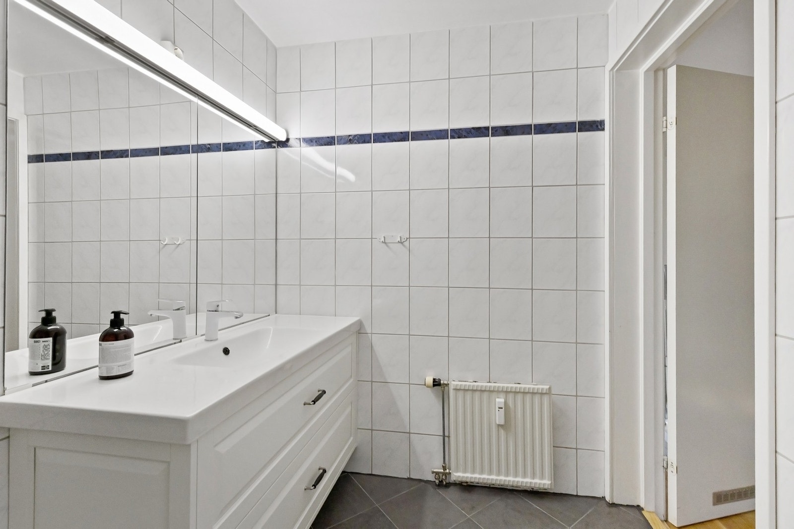 Lyst, friskt og delikat bad Galleribilde