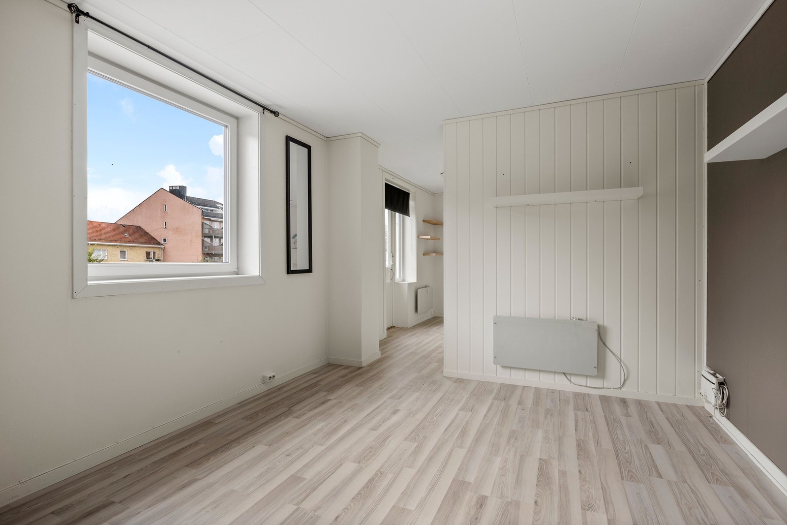 Stue - 11 kvm. Kan innredes med sofagruppe. Galleribilde