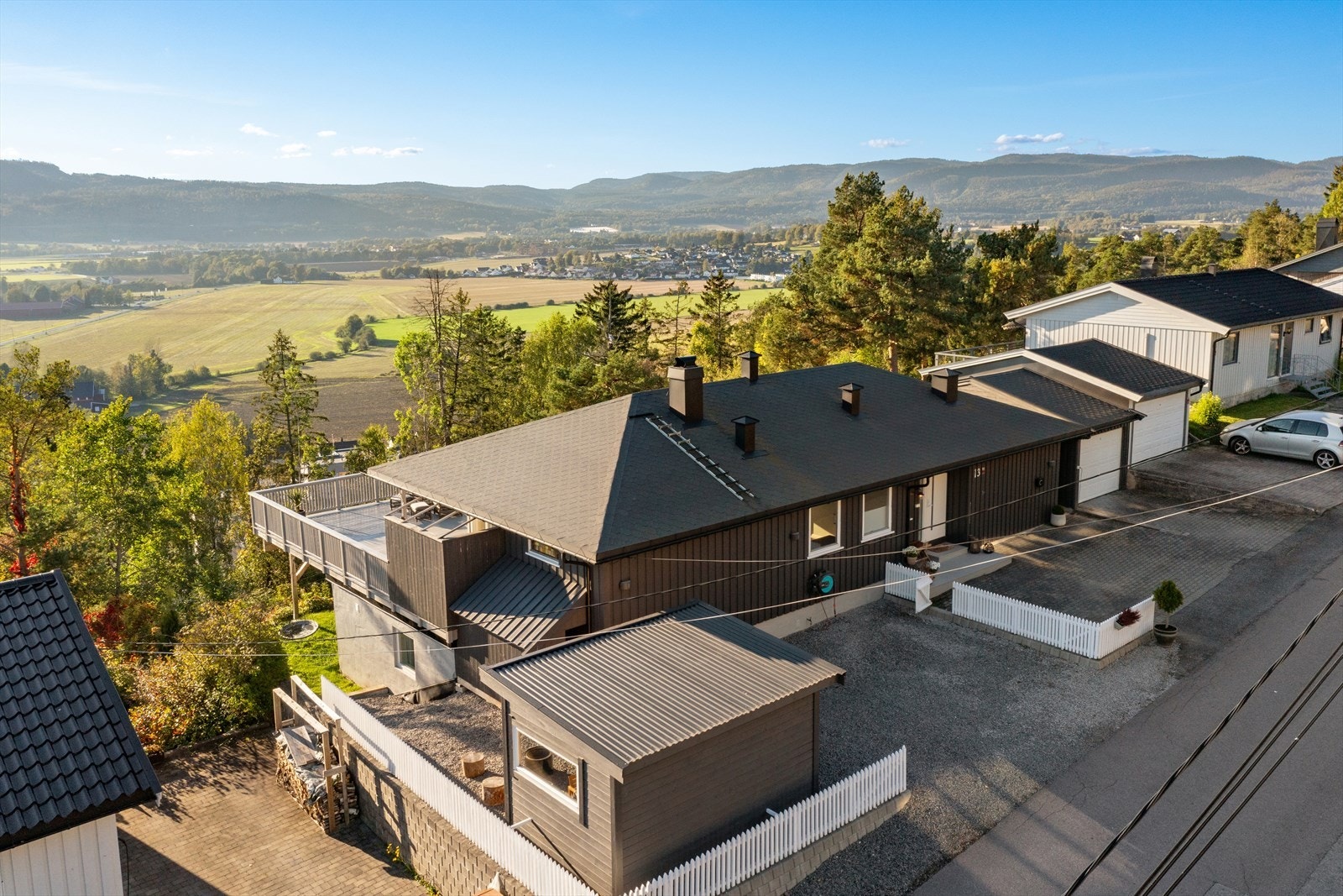 Pent opparbeidet tomt. Galleribilde